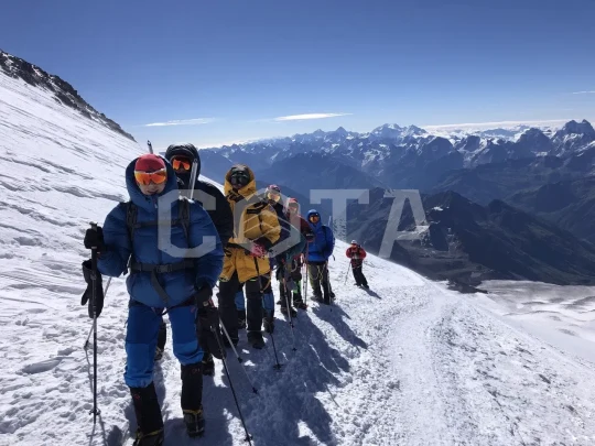 Эльбрус с юга (комфорт) - фото 1