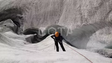 Восхождение на вершину Белуха Восточная через гребень Делоне - фото 4